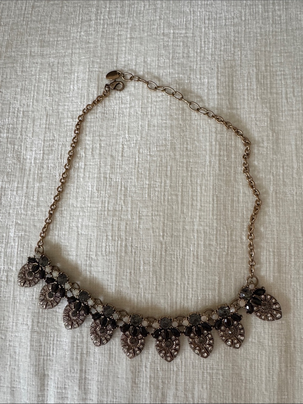 Antique-Style Black and Gold Leaf Pendant Necklace